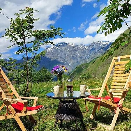 Cozy Hotel Kazbegi Exterior foto