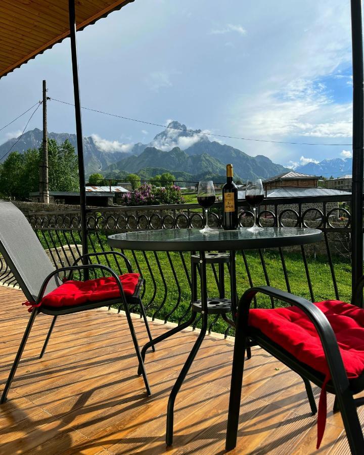 Cozy Hotel Kazbegi Exterior foto