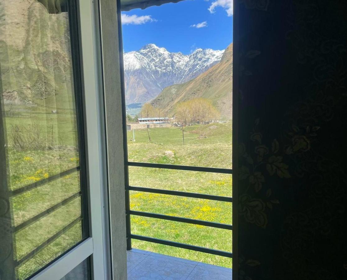 Cozy Hotel Kazbegi Exterior foto